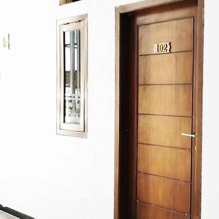 Rosa Pavilion Syariah Redpartner Malang Dış mekan fotoğraf